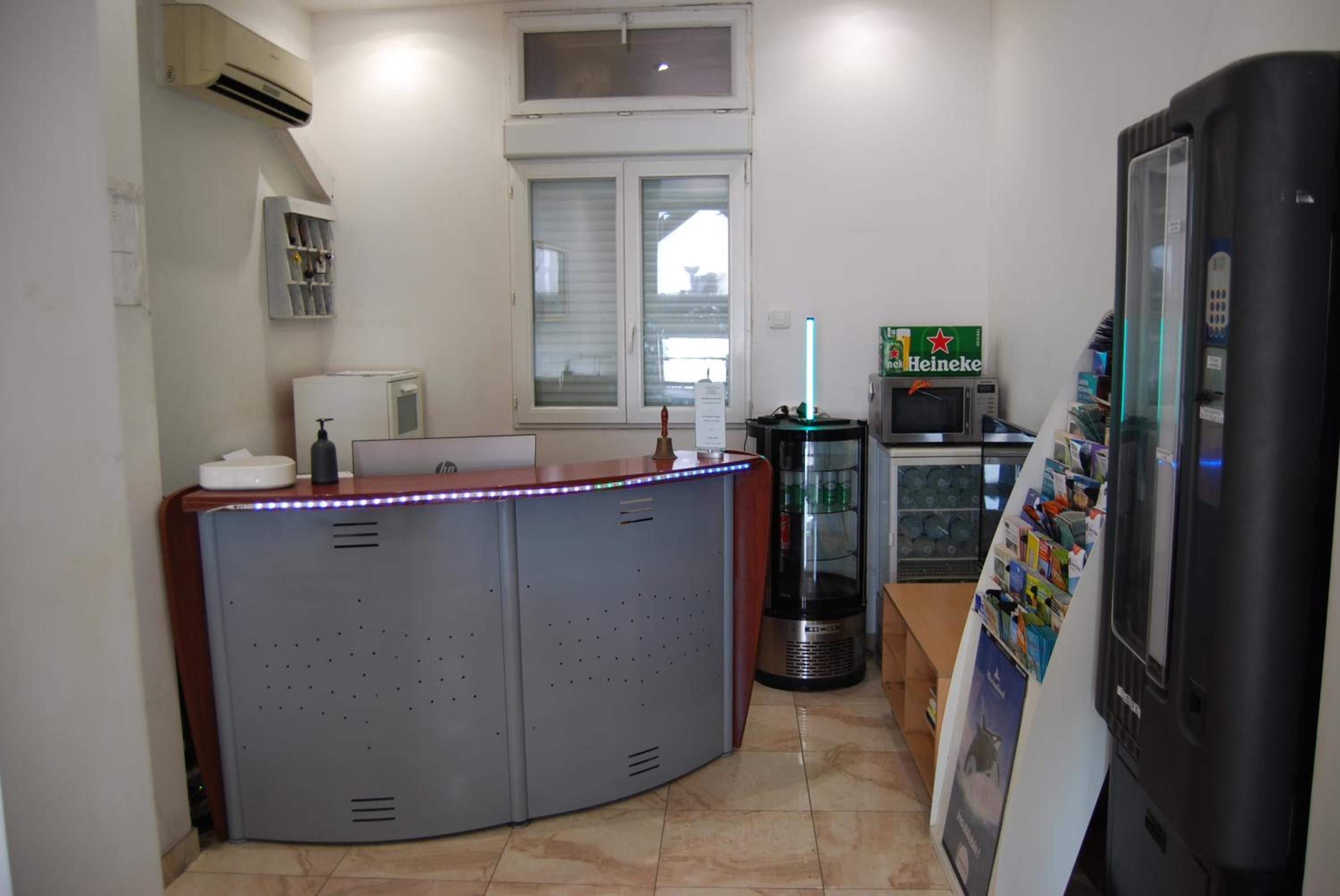 Фото Hôtel Azur