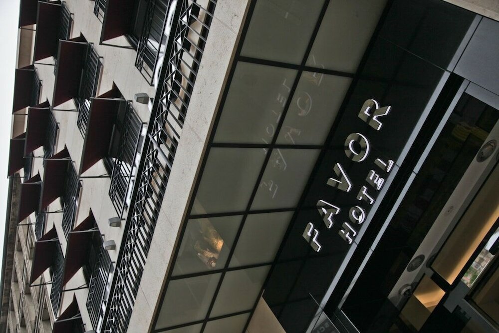 Фото Hotel Favor