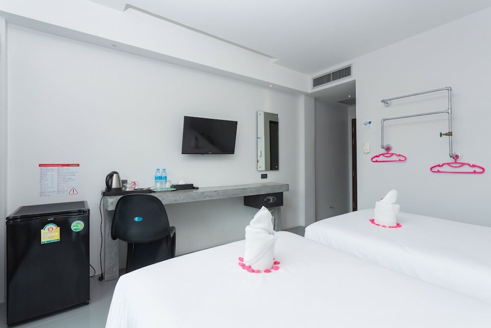 Фото Riverside Hotel