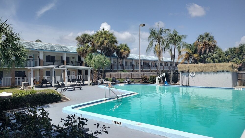 Фото Terrace Garden Inn