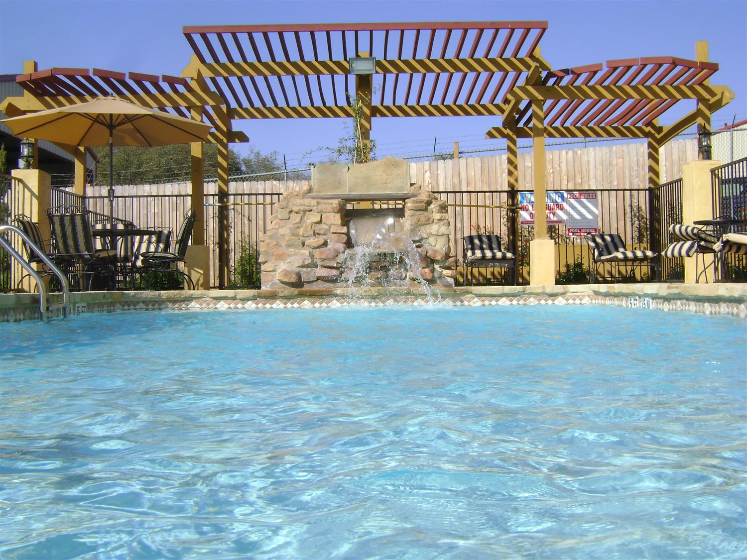 Фото Blanco River Hotel