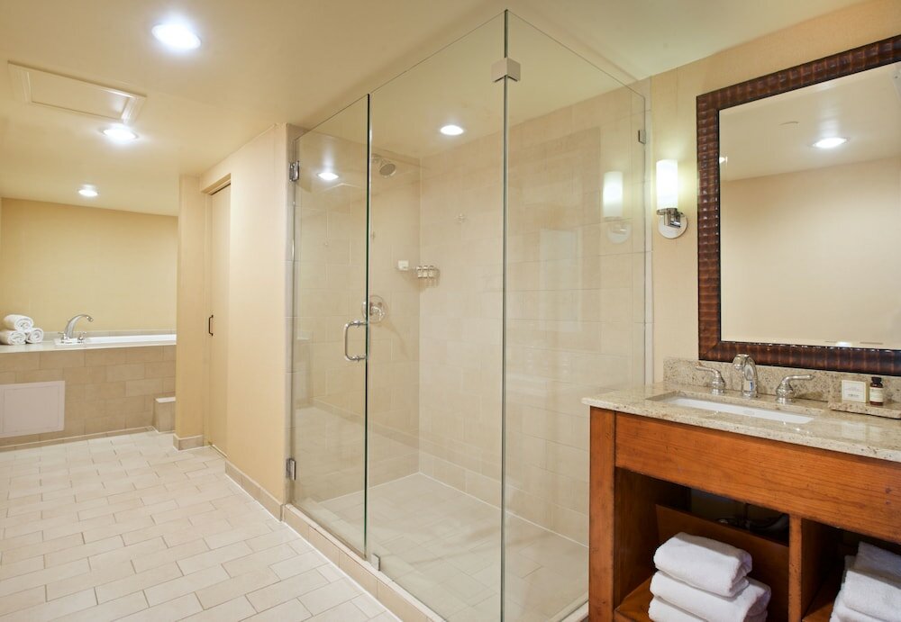 Фото Lake Arrowhead Resort and SPA