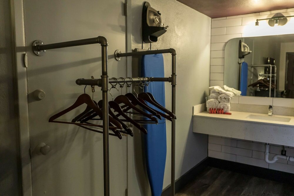 Фото SureStay Hotel by Best Western Phoenix Downtown