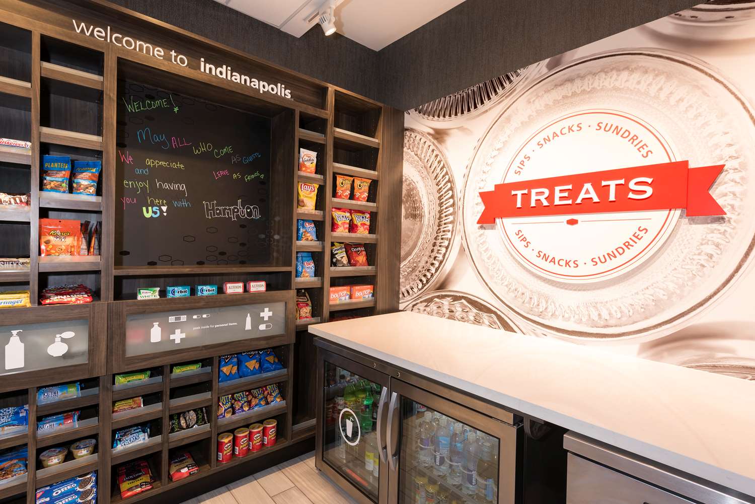 Фото Hampton Inn & Suites Indianapolis-Keystone