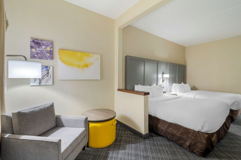 Фото Comfort Inn Bismarck