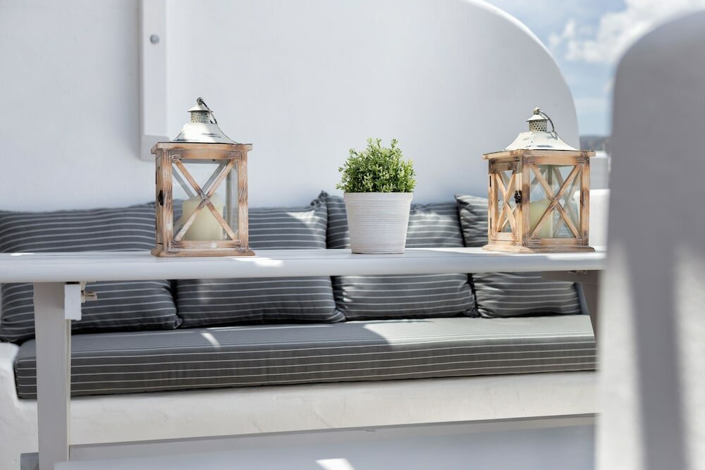 Фото Blue Waves Suites & Apartments To Kyma