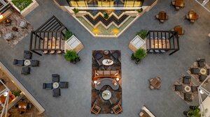 Гостиница DoubleTree Suites by Hilton Hotel Salt Lake City