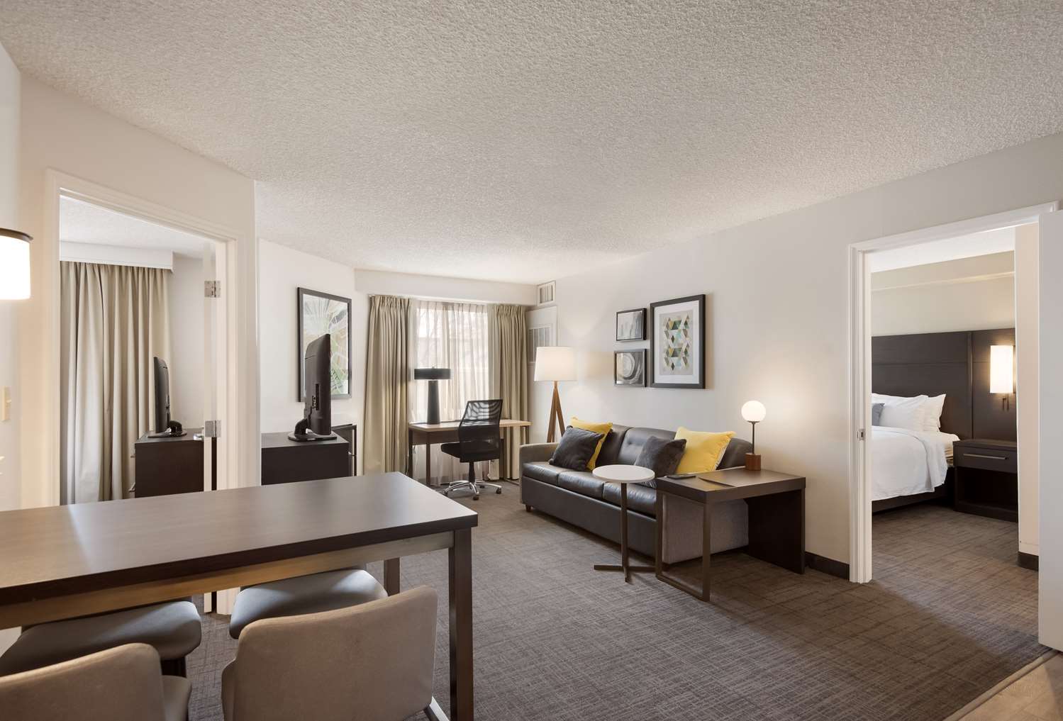 Фото Sonesta Es Suites Reno