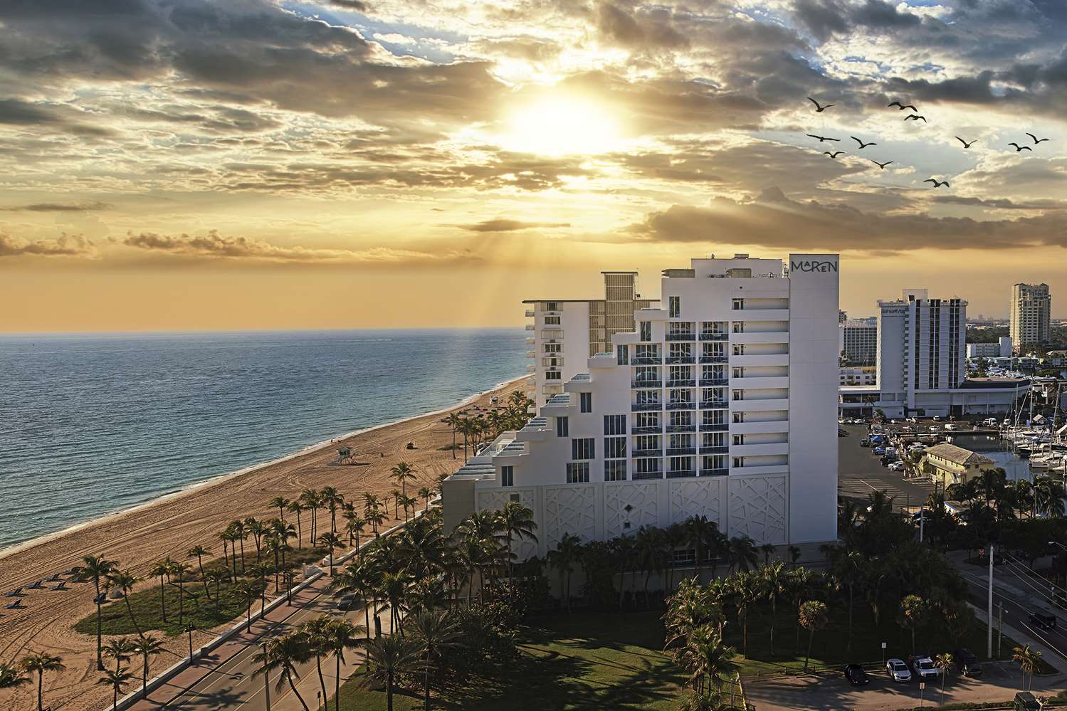 Фото Hotel Maren Fort Lauderdale Beach, Curio Collection by Hilton