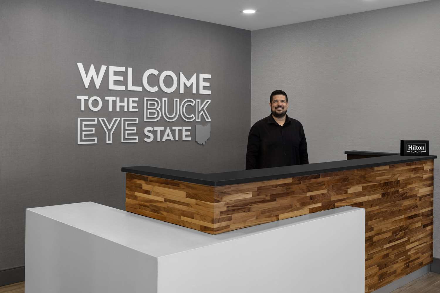 Фото Hampton Inn Cleveland-Downtown