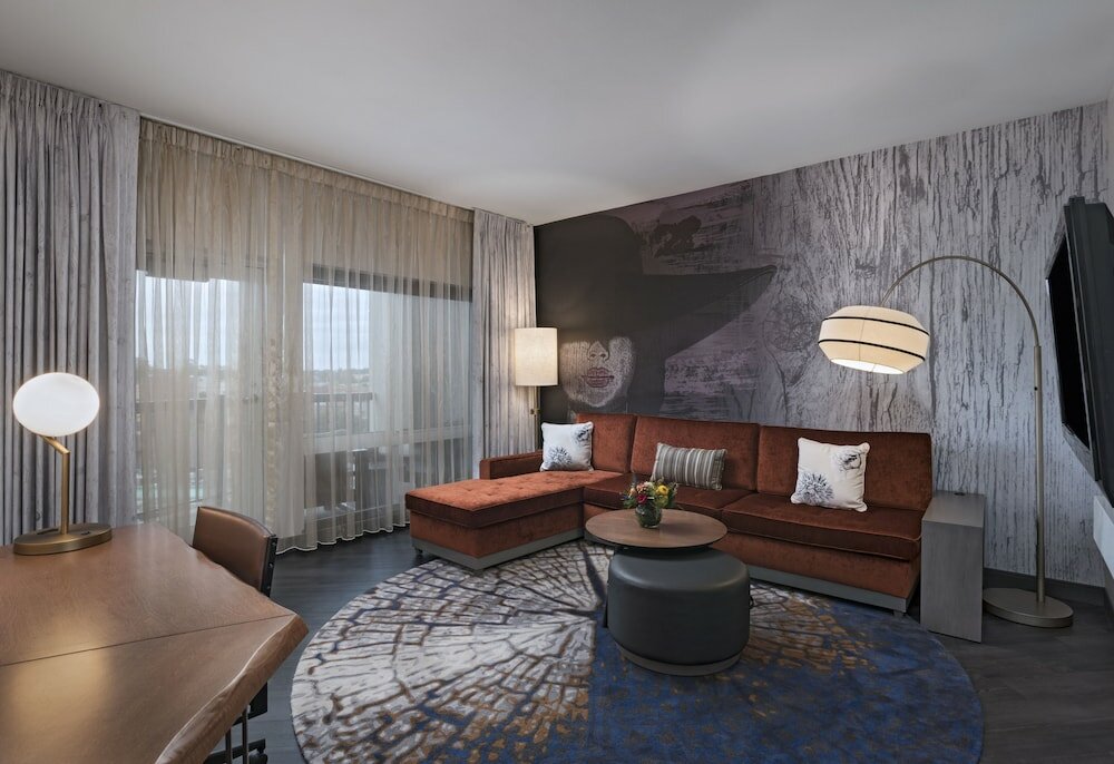 Фото Hyatt Centric The Woodlands