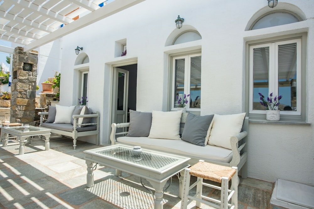 Фото Parian Lithos