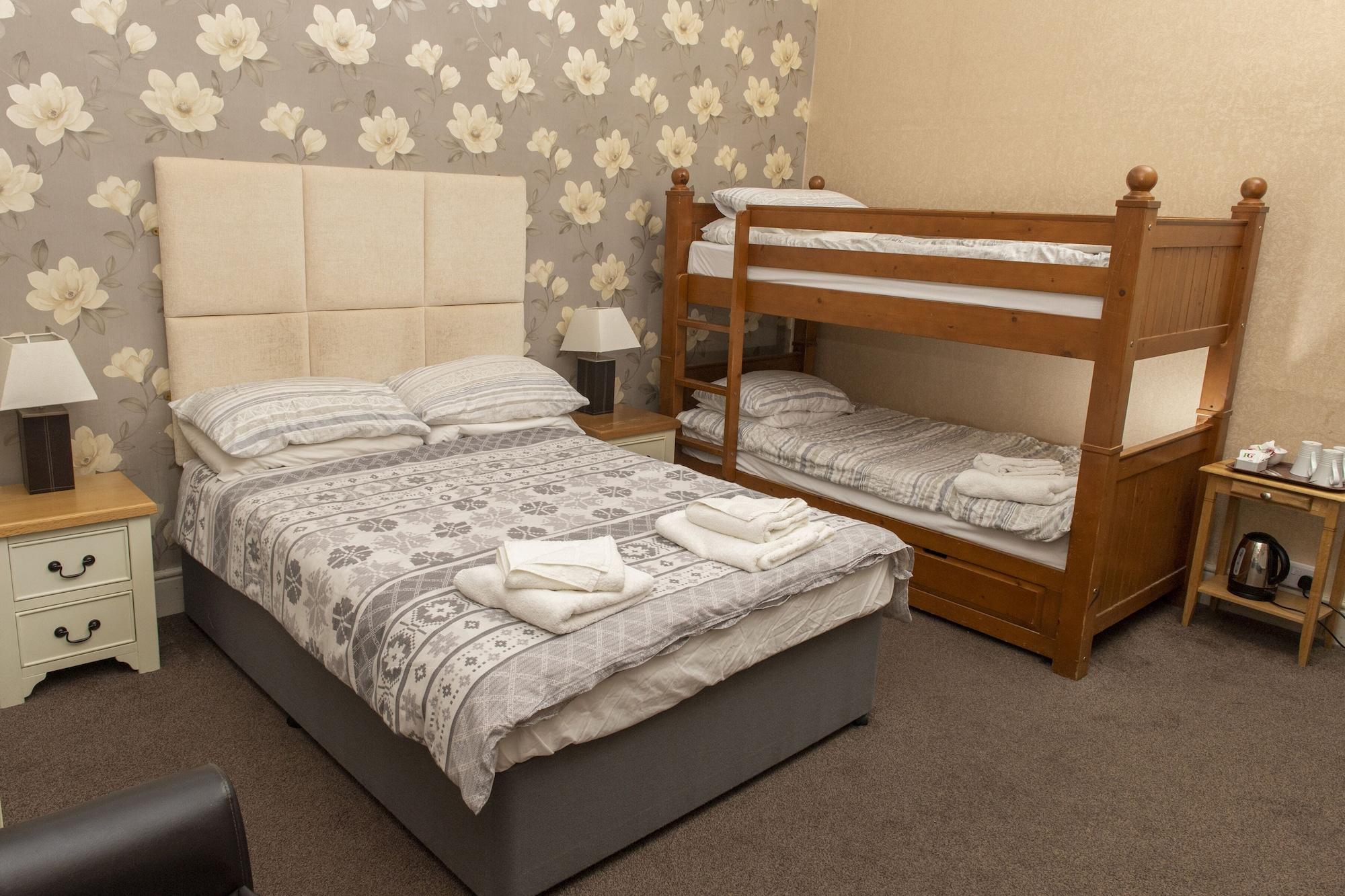 Фото Eryl Mor Hotel