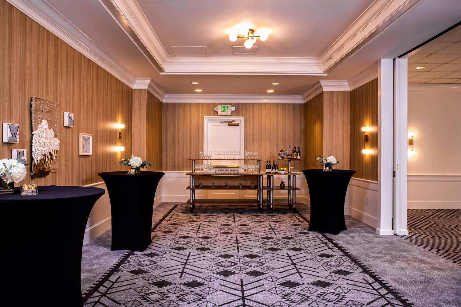 Фото The Royal Sonesta Portland Downtown