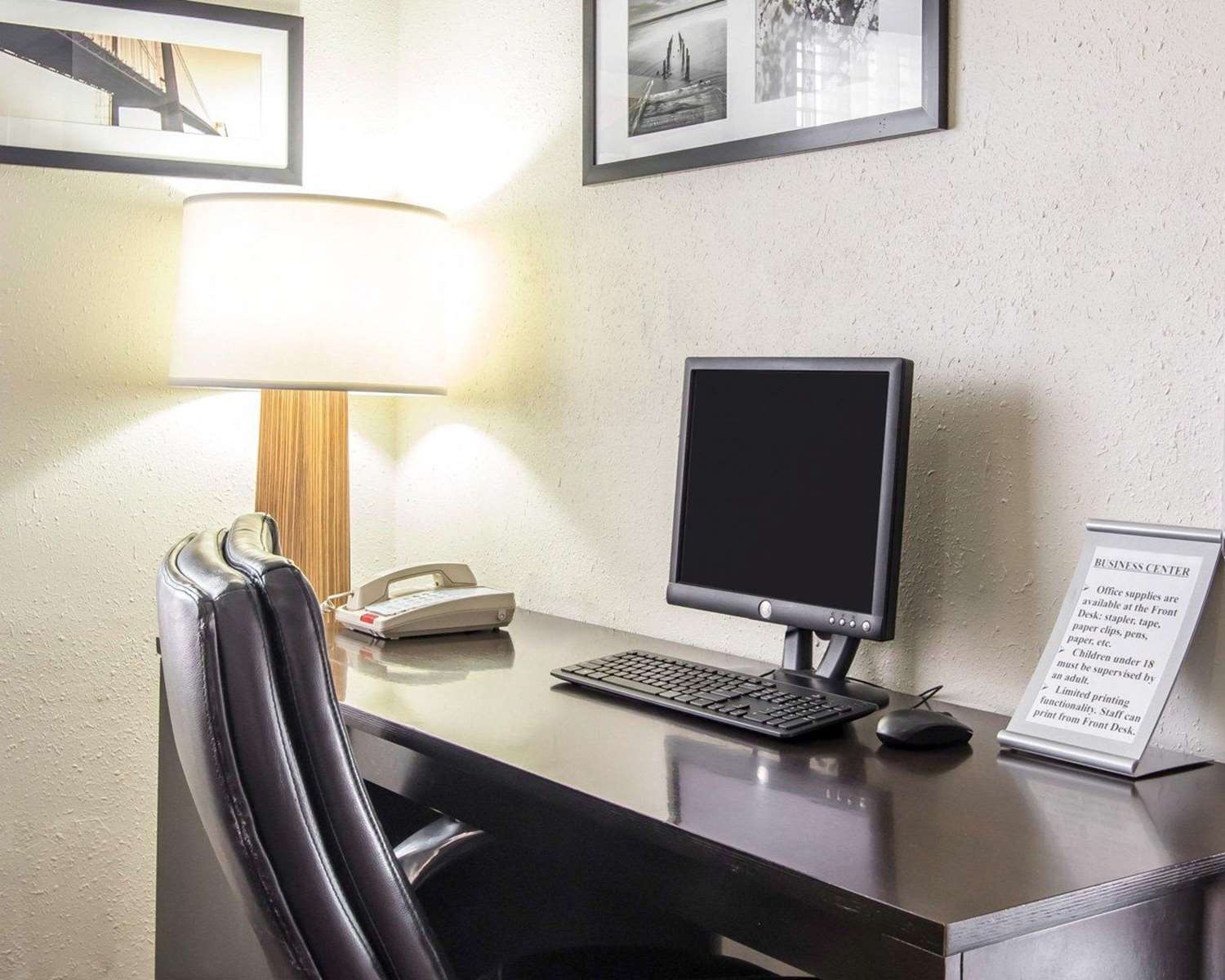 Фото The Douillet by Demeure Hotels