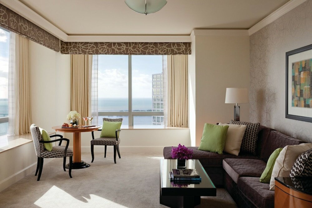 Фото Four Seasons Hotel Miami