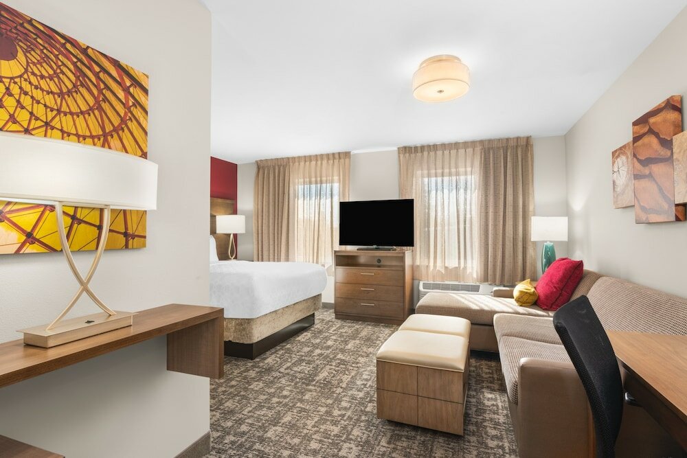Фото Staybridge Suites Hillsboro - Orenco Station, an Ihg Hotel