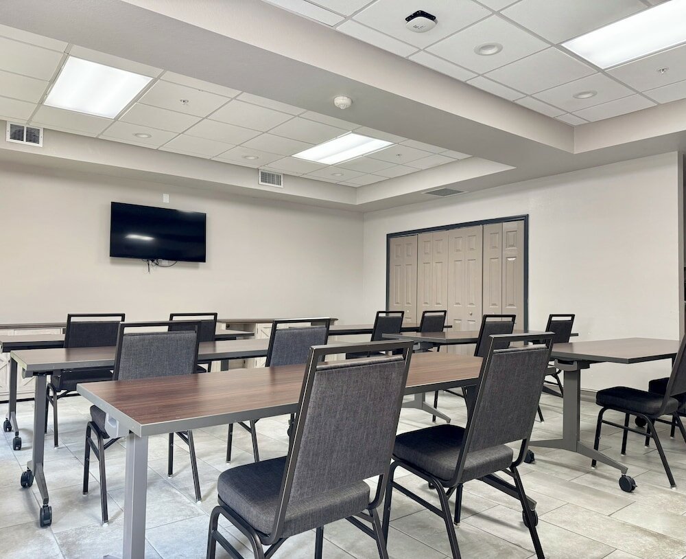 Фото Country Inn & Suites by Radisson, Port Charlotte, Fl