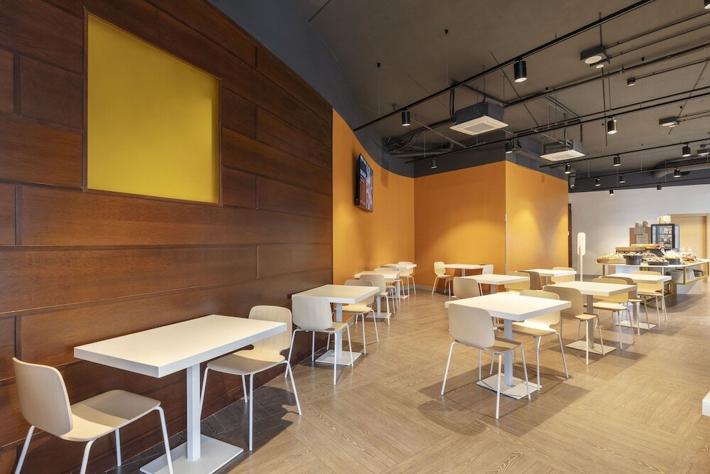 Фото B&b Hotel Pomezia Roma