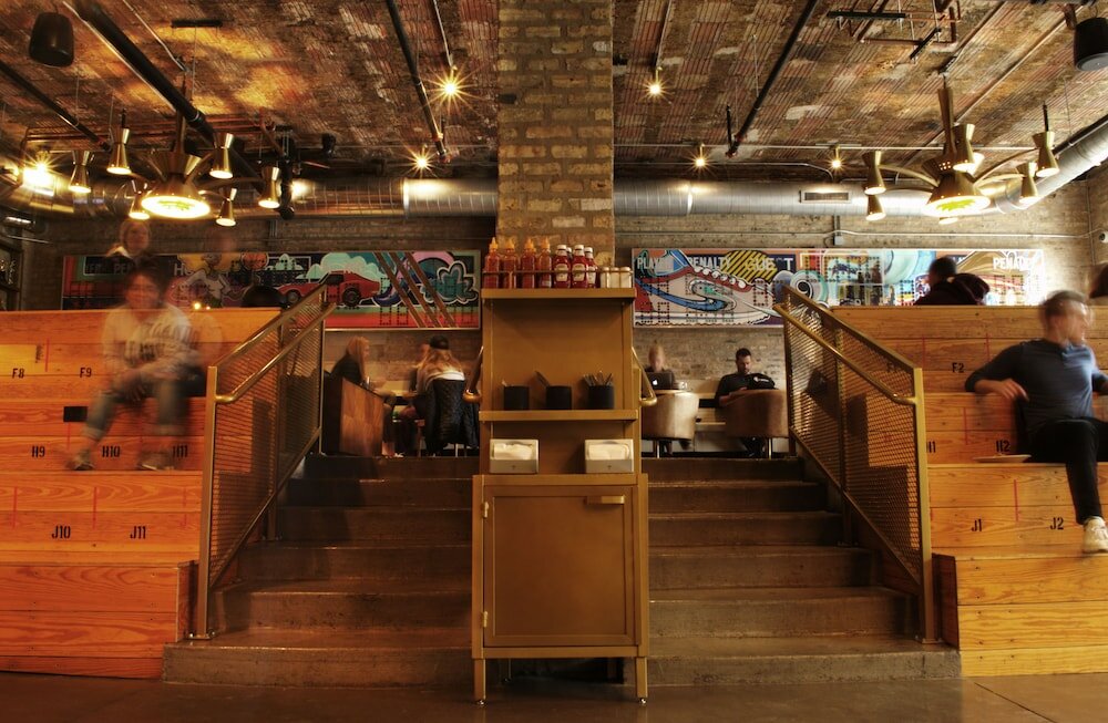 Фото The Chicago Hotel Collection River North