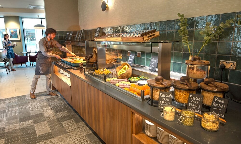 Фото Travelodge Plus Dublin City Centre