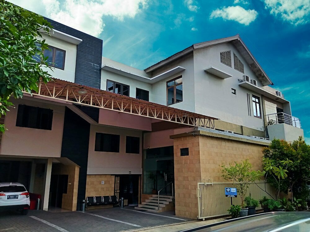 Hotel Airy Bandara Ahmad Yani Anjasmoro Raya 74 Semarang, Semarang, photo