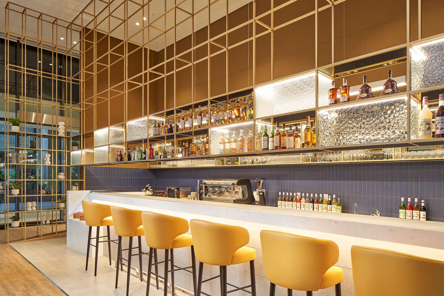 Фото Hilton Garden Inn Seoul Gangnam