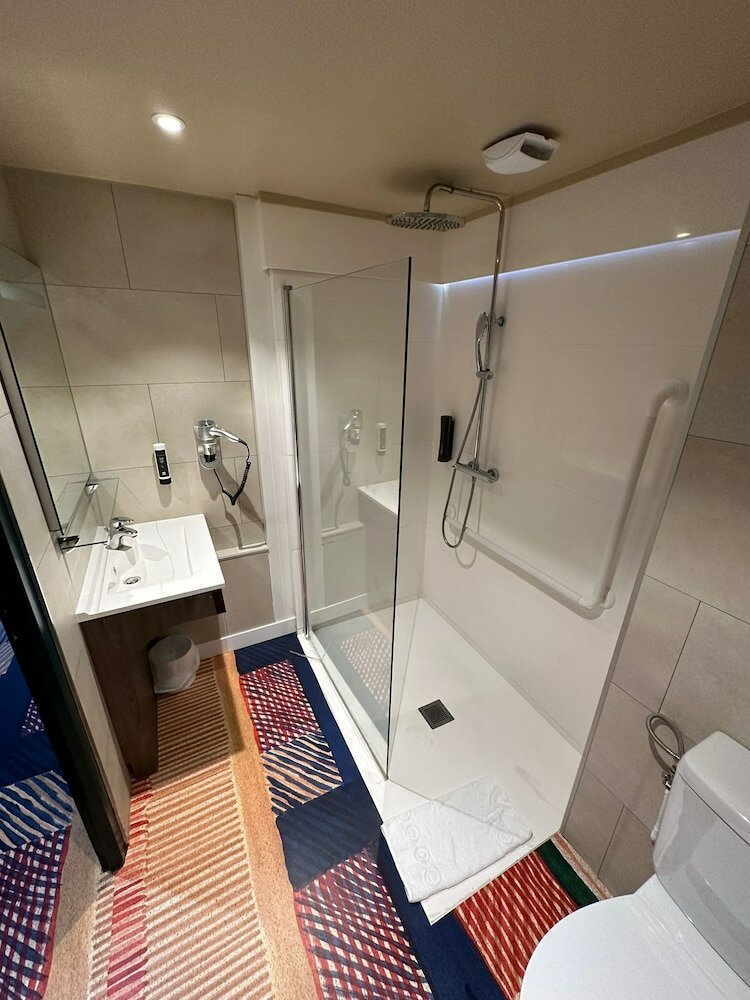 Фото Mont-Blanc Hôtel