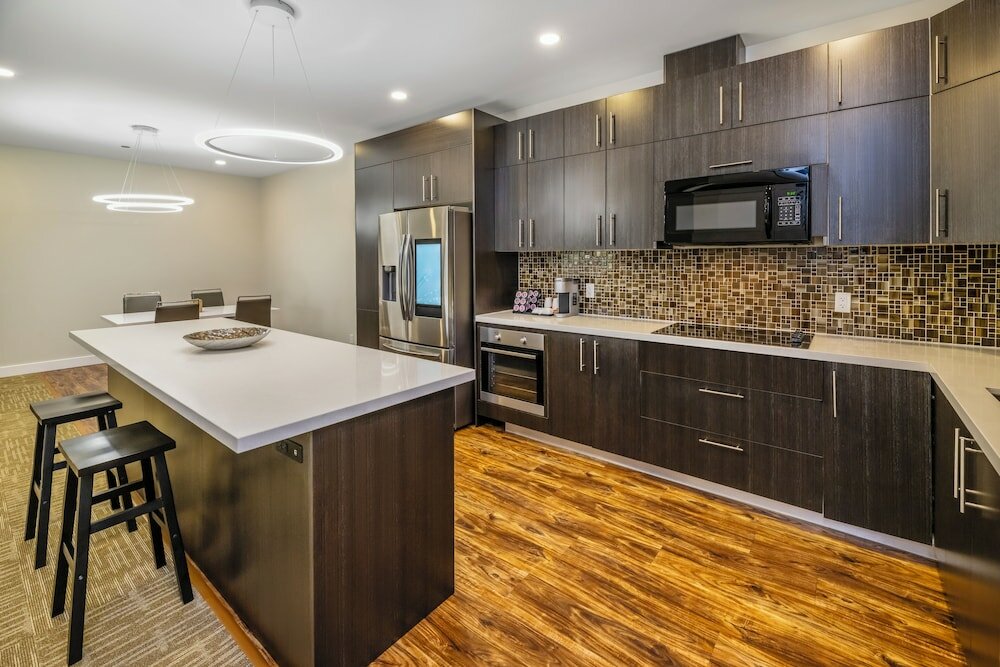 Фото Quality Inn Sunshine Suites