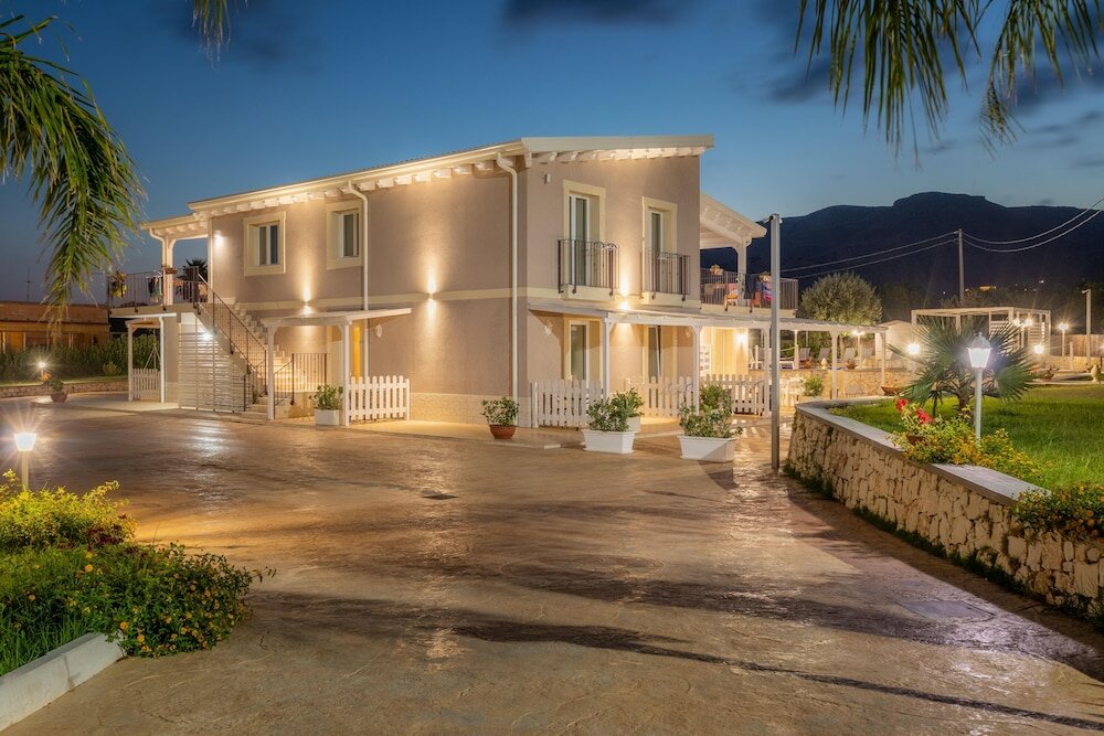 Фото Tramonto Ibleo Resort