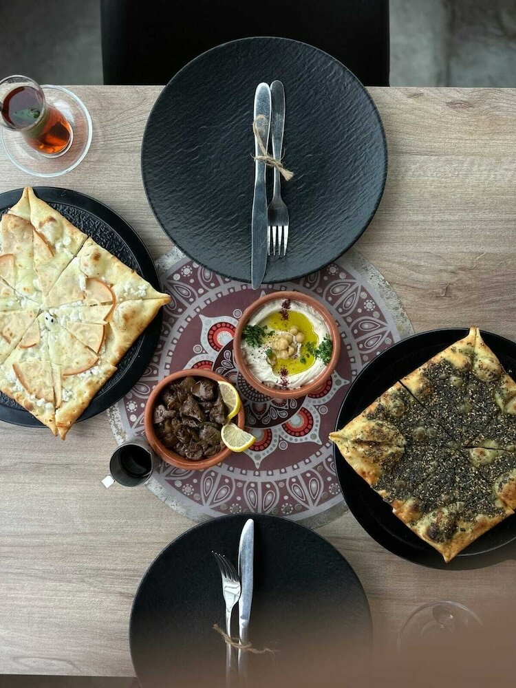 Фото Amman Pasha Hotel