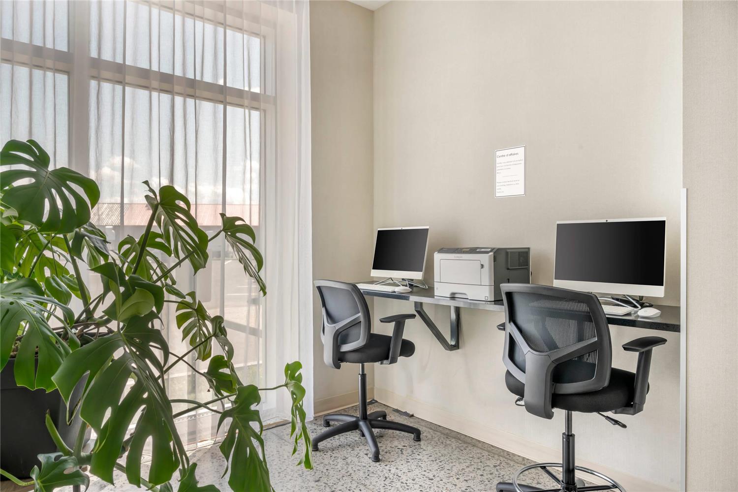 Фото Quality Inn & Suites