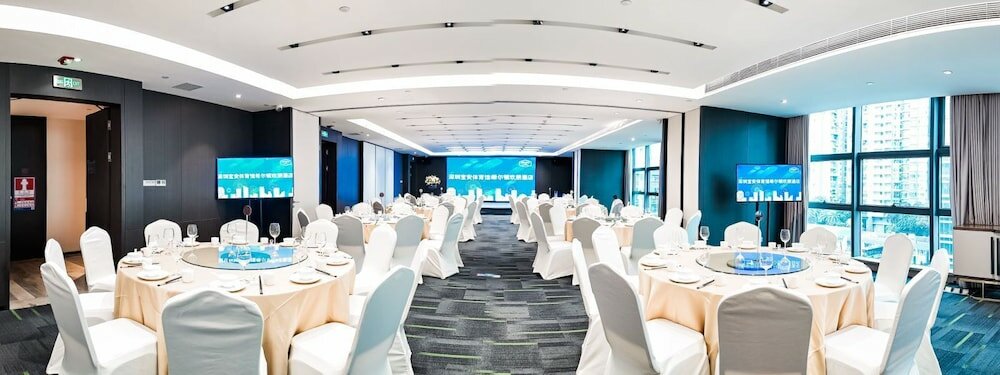 Фото Hampton Hilton Shenzhen Bao'An Stadium