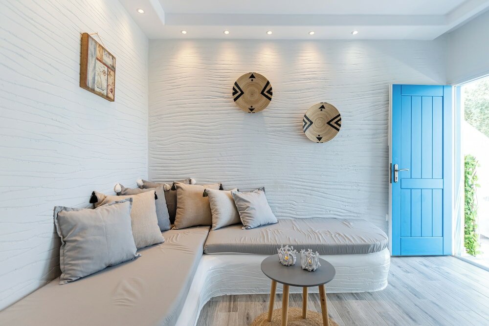 Фото Naxian Serenity Suites