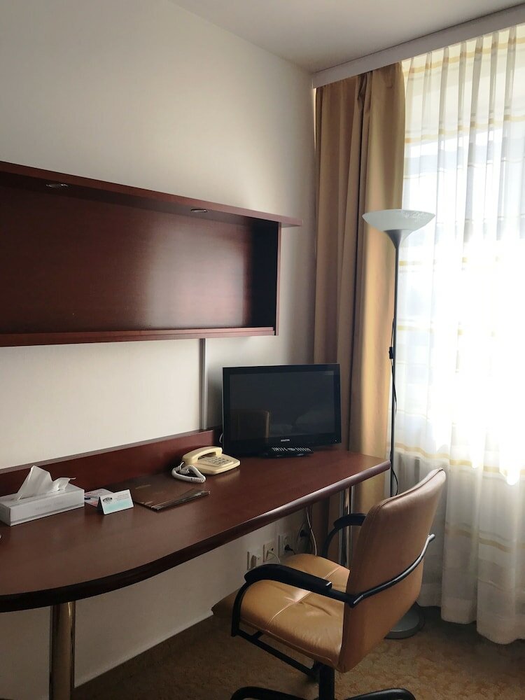 Фото Hotel Atrium