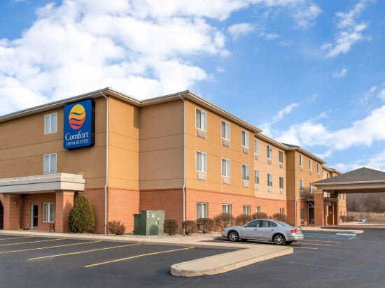 Фото Comfort Inn & Suites Porter near Indiana Dunes