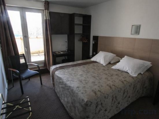 Фото Adonis Arc Hôtel Aix