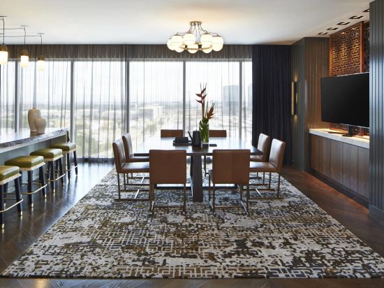 Фото Renaissance Dallas at Plano Legacy West Hotel