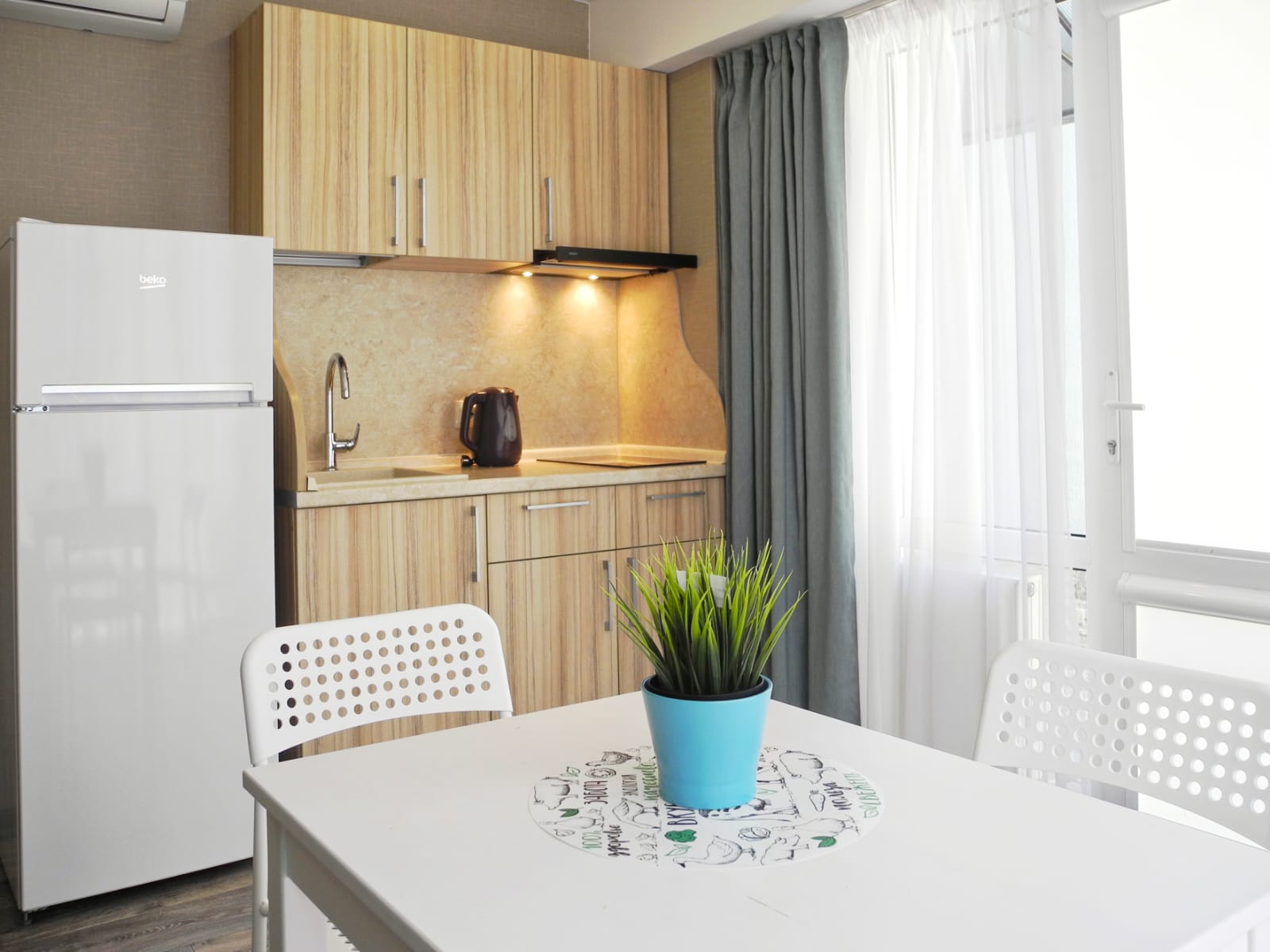 Фото отеля 2