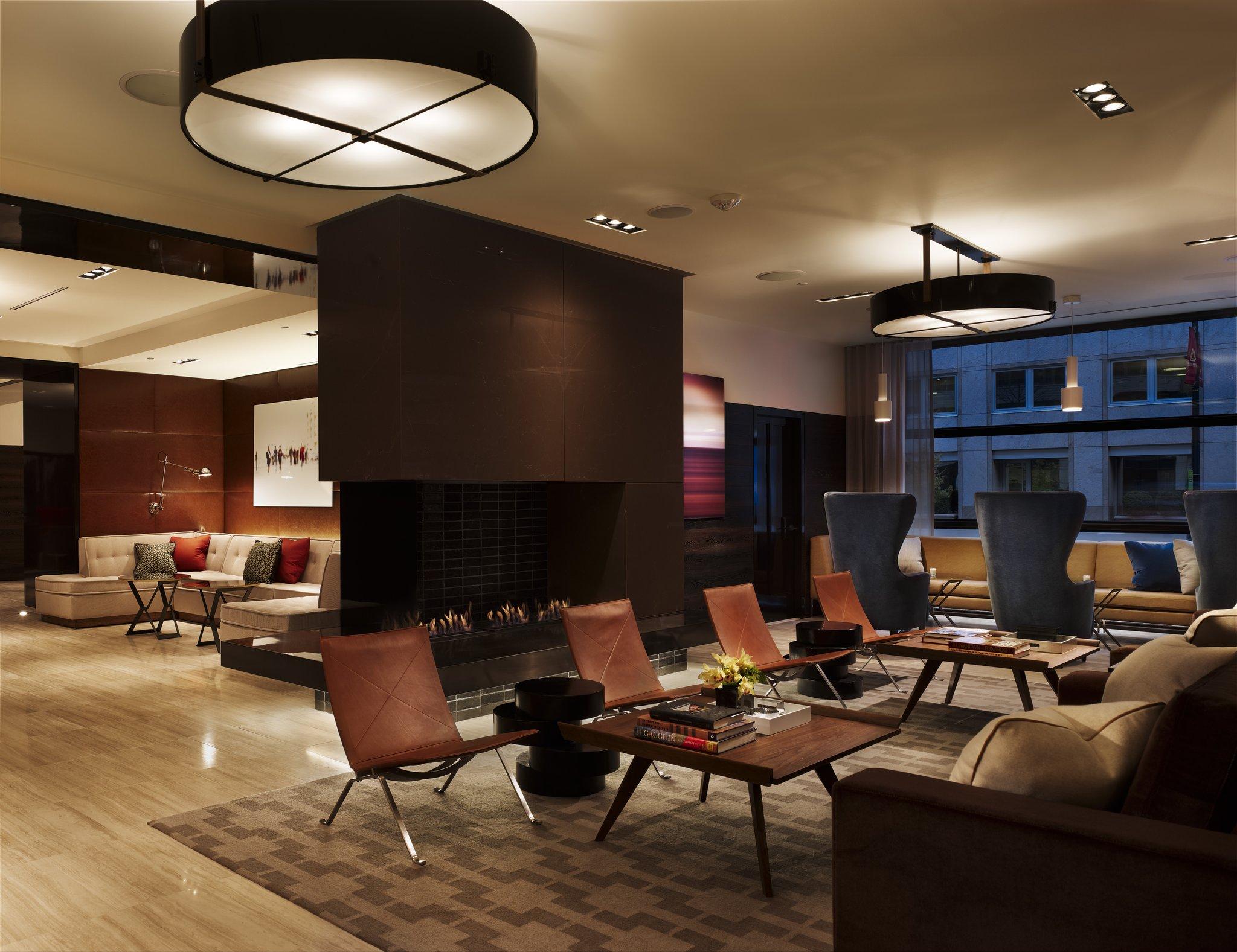 Фото Aka White House