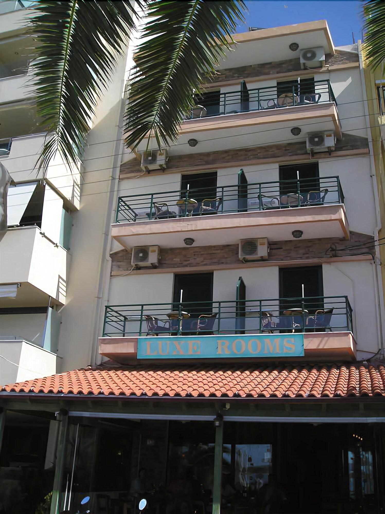 Фото отеля 1