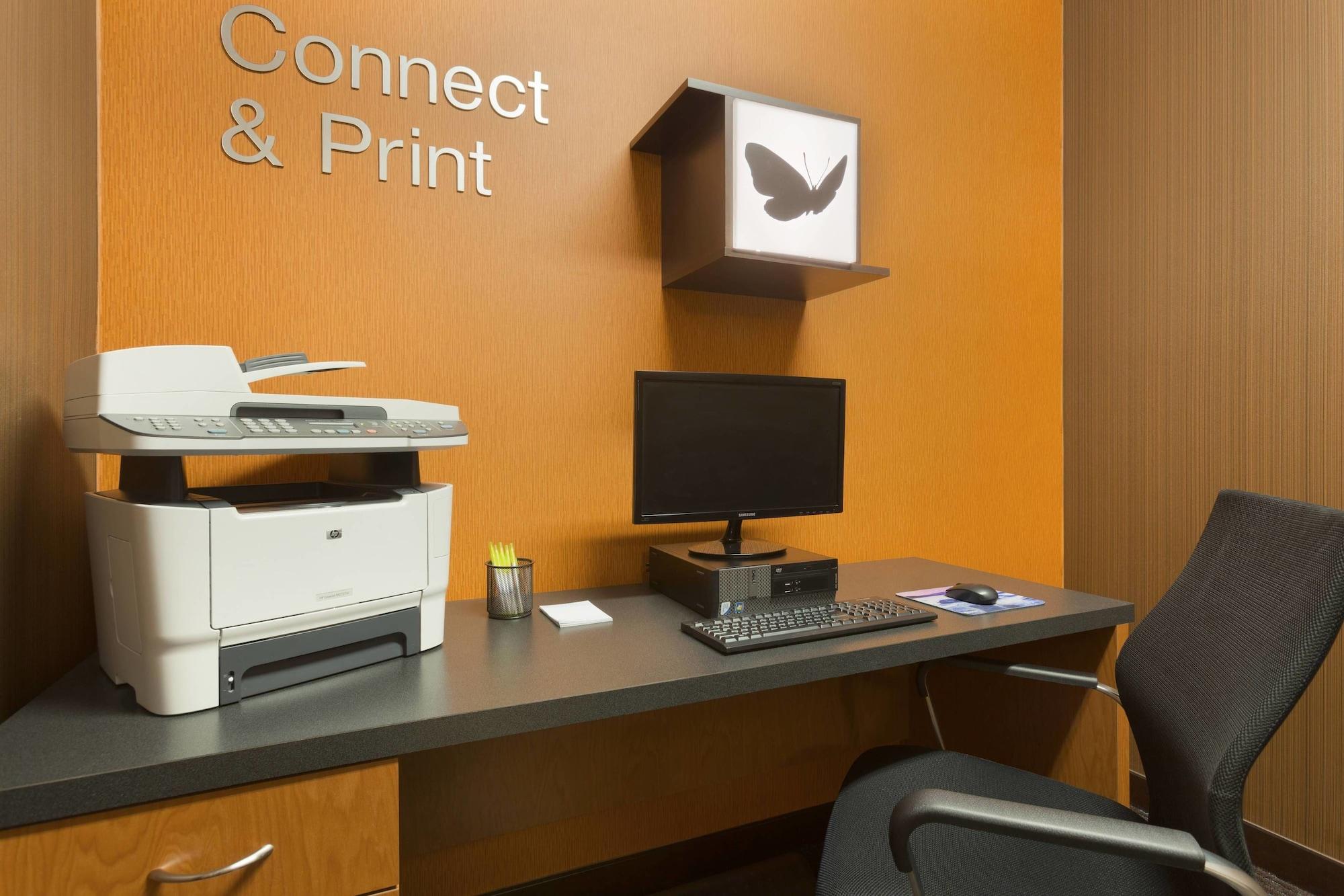 Фото Fairfield Inn & Suites Midland