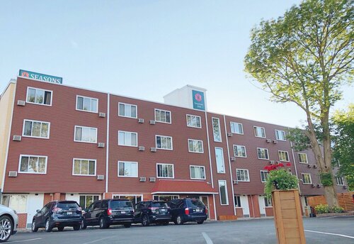 Гостиница Seasons Inn Halifax в Галифаксе