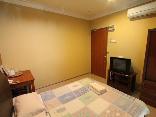 Фото Hotel Station 18