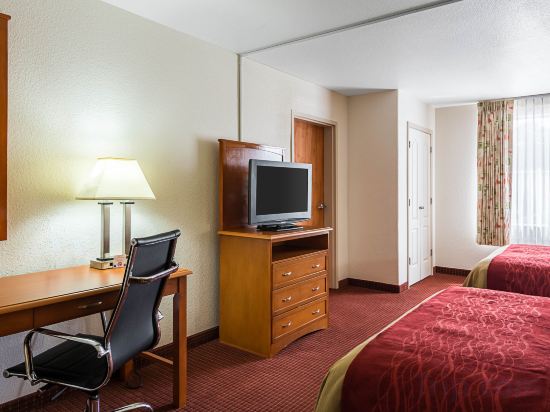 Фото Comfort Inn & Suites Chesapeake - Portsmouth