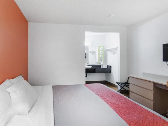 Фото Motel 6 Medford