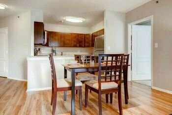 Гостиница Global Luxury Suites in White Plains в Элмсфорде