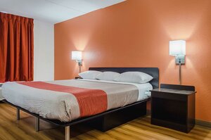 Motel 6 Brockton (Massachusetts, Plymouth County, Brockton), hotel