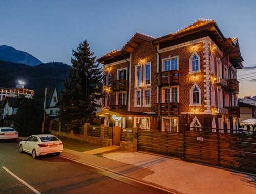 Гостиница Усадьба в Эсто-Садке