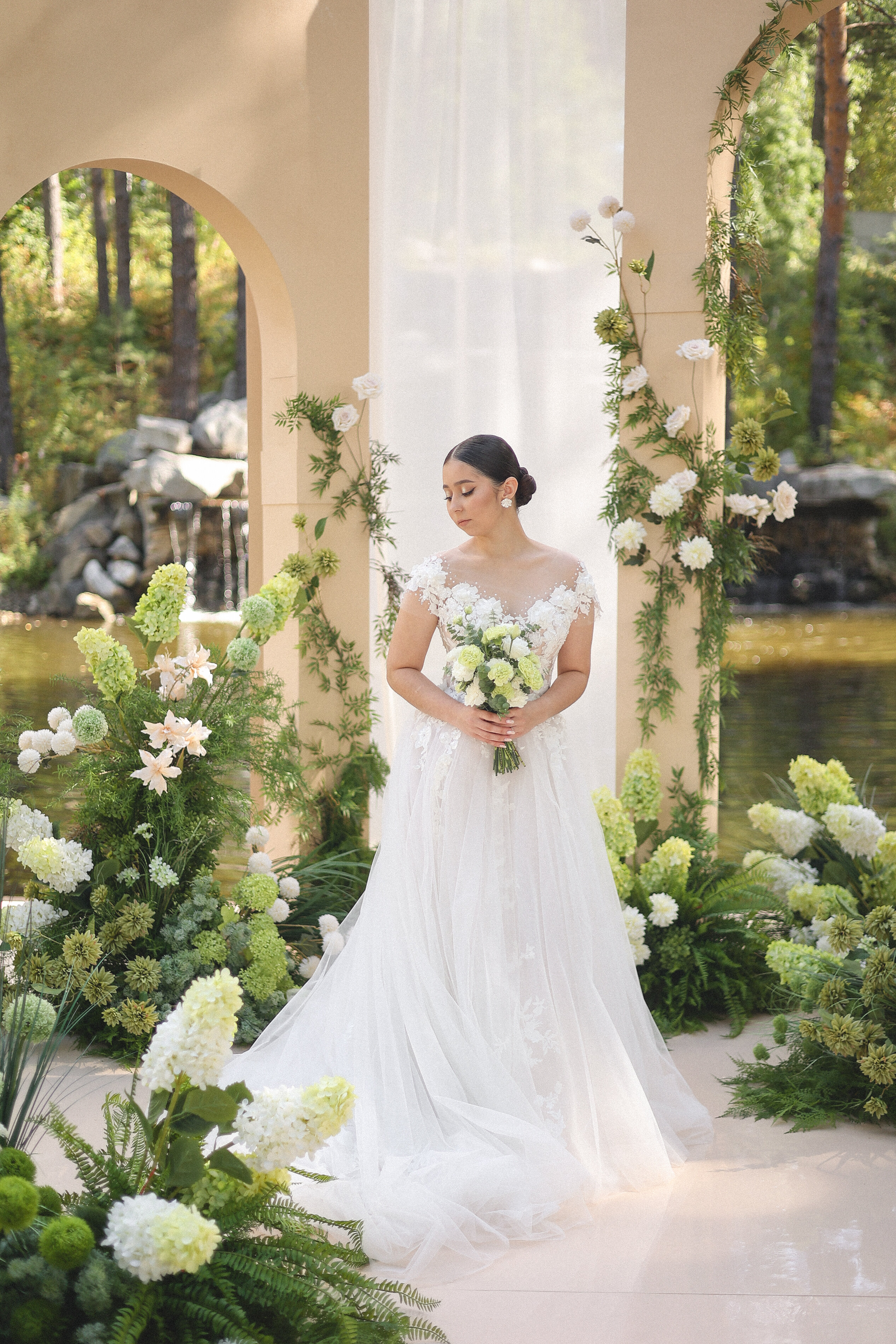 Фото Камнево